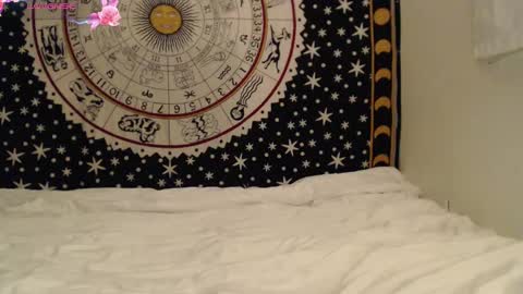 Lacey online show from October 13, 10:45 pm