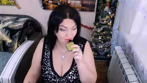 lady_boom_ online show from January 18, 8:23 am