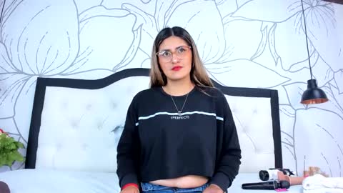 LADY  online show from March 31, 2:23 am