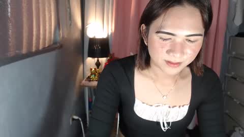 Snapshot of lady_kathy chatting on February 24, 8:49 am lady_kathy online show from February 24, 8:49 am