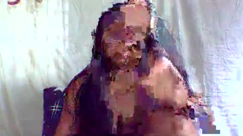 Snapshot of lady_krisha chatting on September 19, 1:10 am lady_krisha online show from September 19, 1:10 am