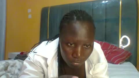 lindah32 online show from March 20, 7:41 pm