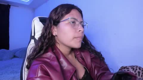  Lady  online show from November 15, 2:35 am