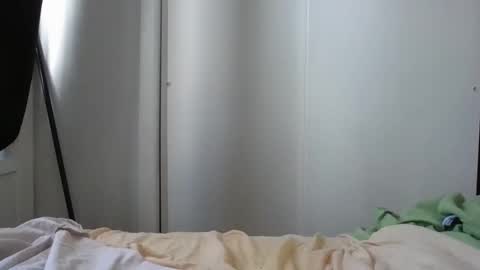 Stephanie online show from January 3, 5:42 pm