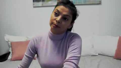 Lia online show from December 17, 4:45 am