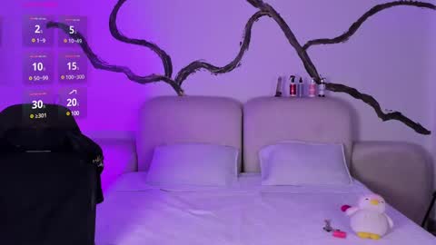 Lady  online show from March 6, 5:46 am