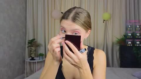 Lilia online show from October 25, 7:19 am