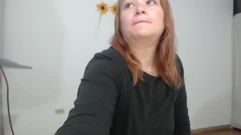  paola and a guest lol    online show from November 13, 9:45 am