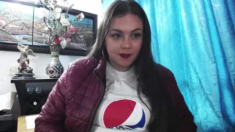 laia_hadid online show from September 23, 11:26 am