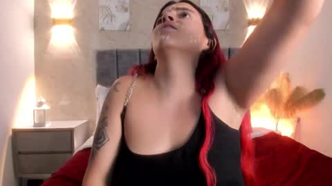 Laia  online show from March 24, 12:00 pm