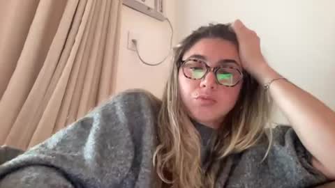 lailayourangel online show from June 25, 3:28 pm