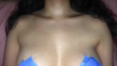 Laila Yousef online show from December 31, 9:31 am