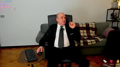 lajose52 online show from January 16, 7:45 pm