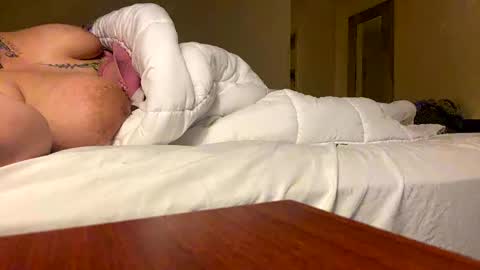 lalaaacx3 online show from February 21, 5:02 am