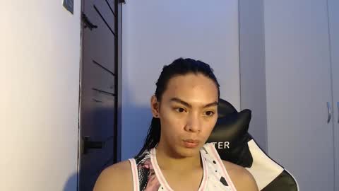 lalakinghugecock_2 online show from September 17, 6:44 pm