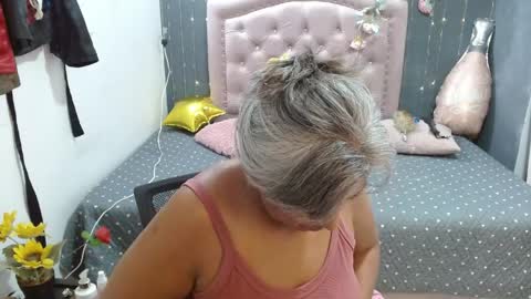 lalisha online show from April 11, 2:49 am