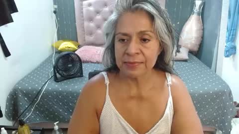 lalisha online show from April 14, 2:15 am