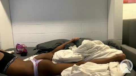 lalunevelvet online show from February 28, 3:04 am