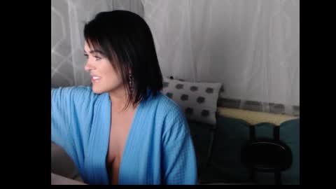 Snapshot of lamarrsvisions chatting on January 13, 12:09 am Nikki LaMarr online show from January 13, 12:09 am