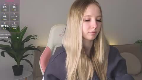 Liana online show from February 2, 1:19 pm