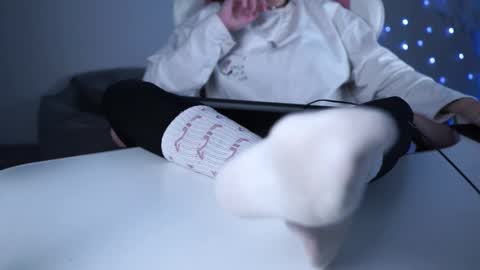 just call me Lana  and her security online show from March 9, 3:05 pm