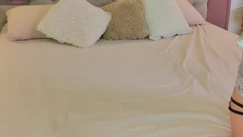 Lana online show from October 7, 6:31 am