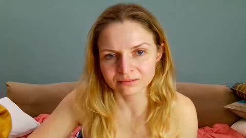 Lana online show from October 26, 2:07 pm