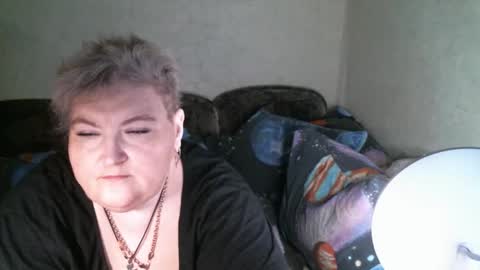 lanacat555 online show from April 14, 2:04 am