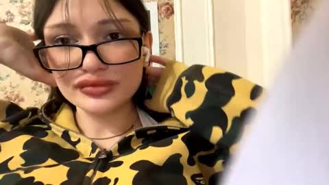 Petasssse online show from December 17, 4:14 pm