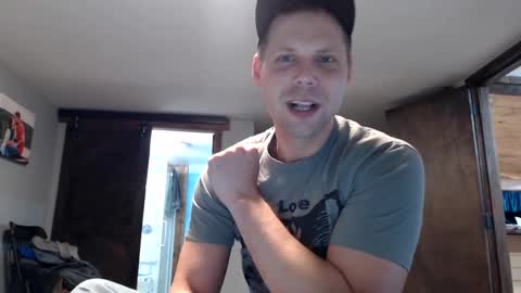 Lance online show from February 6, 12:43 am