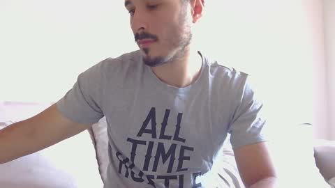 Lanchux18 online show from March 4, 11:29 am