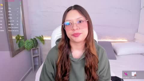 Lanna online show from May 14, 12:03 pm