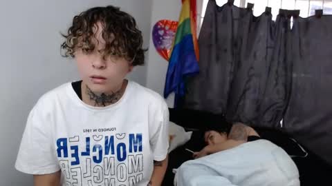 Snapshot of lannie_gonzales chatting on January 5, 9:57 pm LANNIE   online show from January 5, 9:57 pm