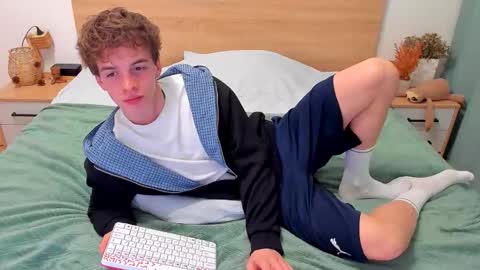 Fandi online show from November 24, 4:55 am