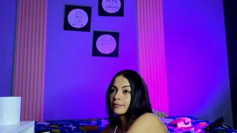 la paisita  online show from January 25, 8:21 am