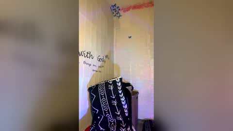 lara101732 online show from April 16, 5:57 pm