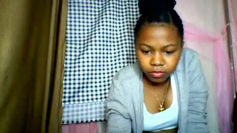 lara_belle online show from June 23, 3:25 am