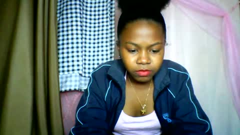 lara_belle online show from June 13, 8:14 am