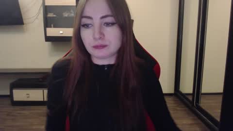 Laralianna online show from January 7, 7:49 pm