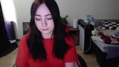 Laralianna online show from April 10, 12:10 pm