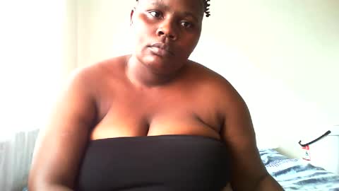 laralovex online show from January 17, 6:57 am