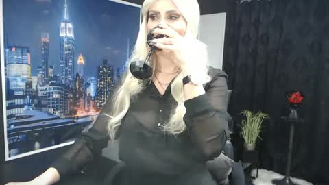 laras_moans online show from February 4, 11:27 am