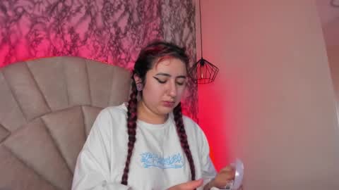  Lari online show from March 2, 2:19 am