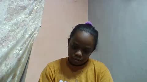 larissa645771 online show from June 1, 6:48 am