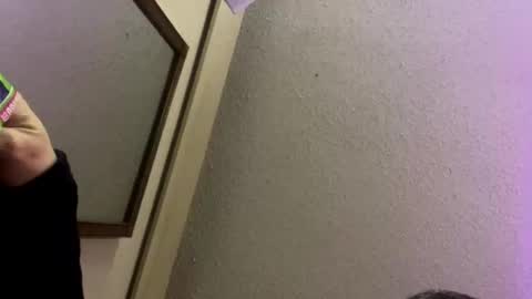 larrythelover23 online show from February 25, 8:29 am