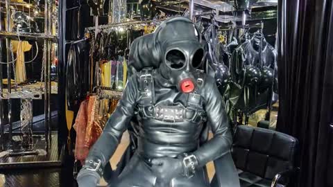 latexlover202 online show from February 14, 11:07 pm