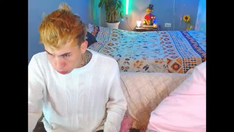 latin_boysxxx_ online show from January 13, 3:47 am