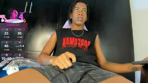 Snapshot of latin_kay1 chatting on October 13, 1:40 am kay online show from October 13, 1:40 am