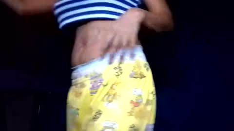 latina_shaine online show from June 11, 1:05 am