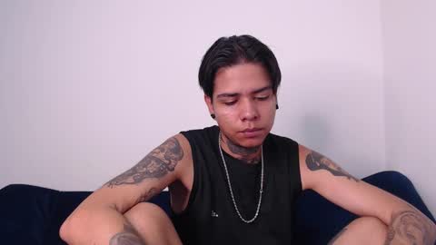 Snapshot of latinaleksa chatting on December 10, 3:22 pm Alex online show from December 10, 3:22 pm